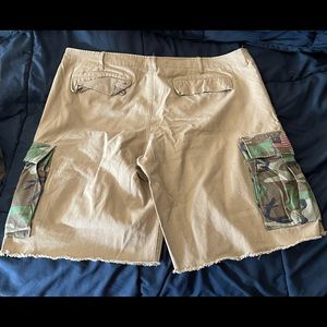 Denim & Supply Ralph Lauren cargo shorts w/ Camo pockets